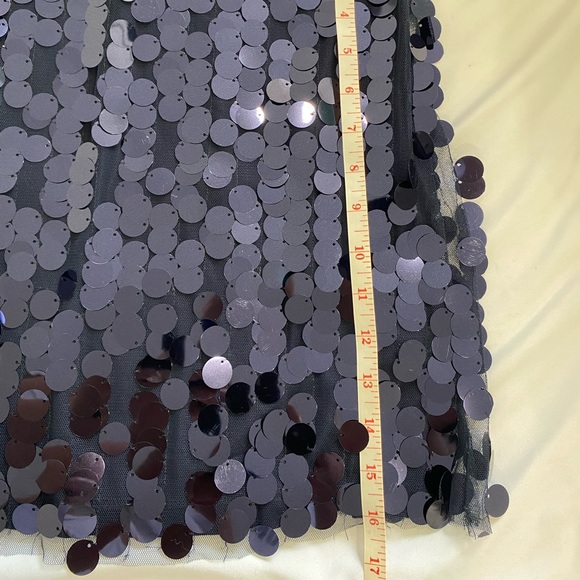 Blue sequin mini skirt - Picture 2 of 4